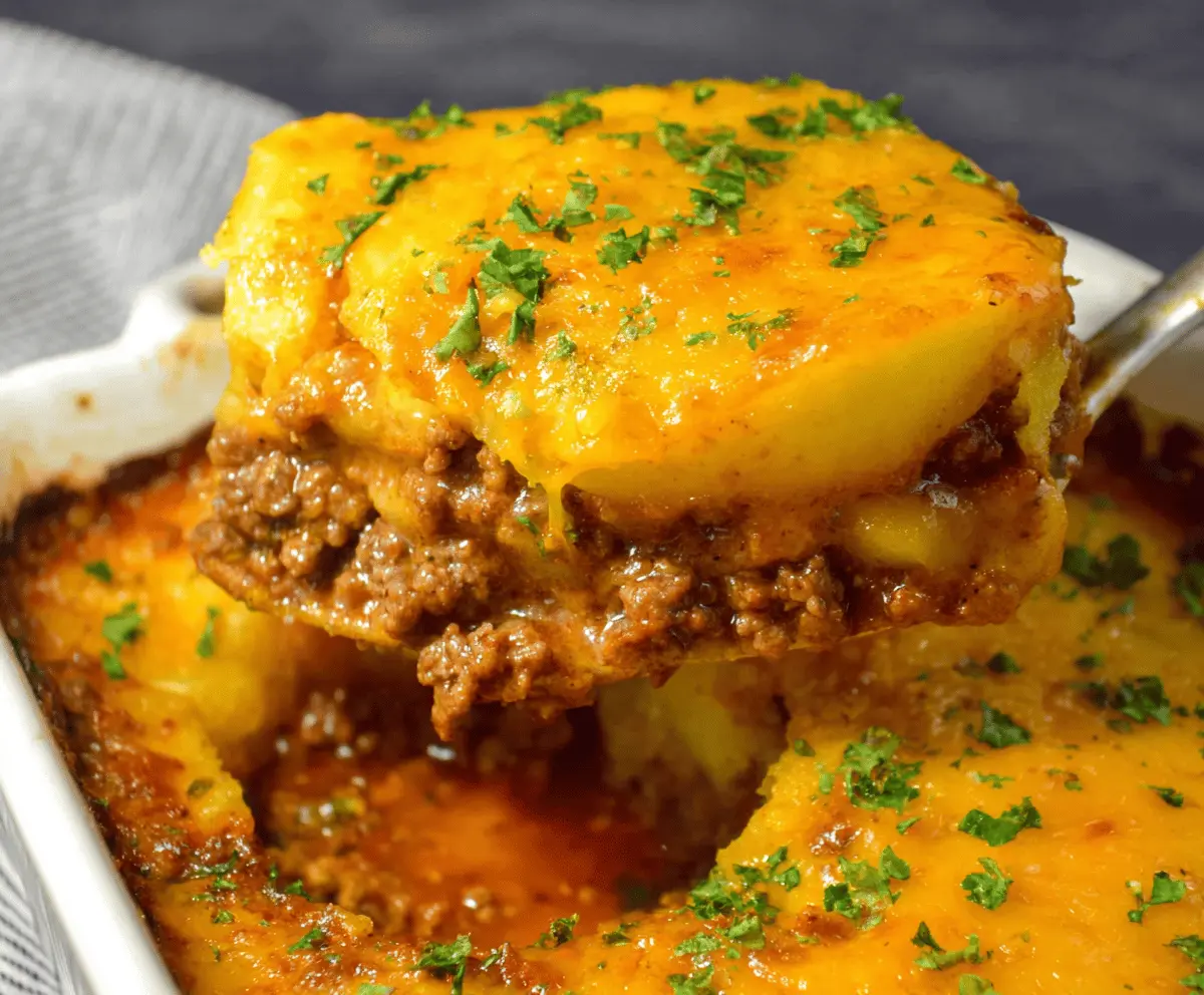 Easy and Delicious Ground Beef and Potato Casserole Recipe
