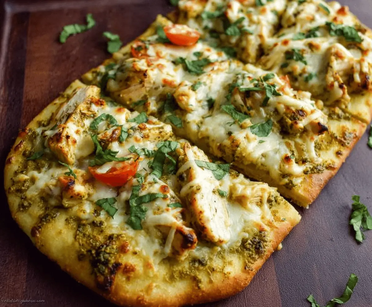 Easy Pesto Chicken Flatbread Recipe