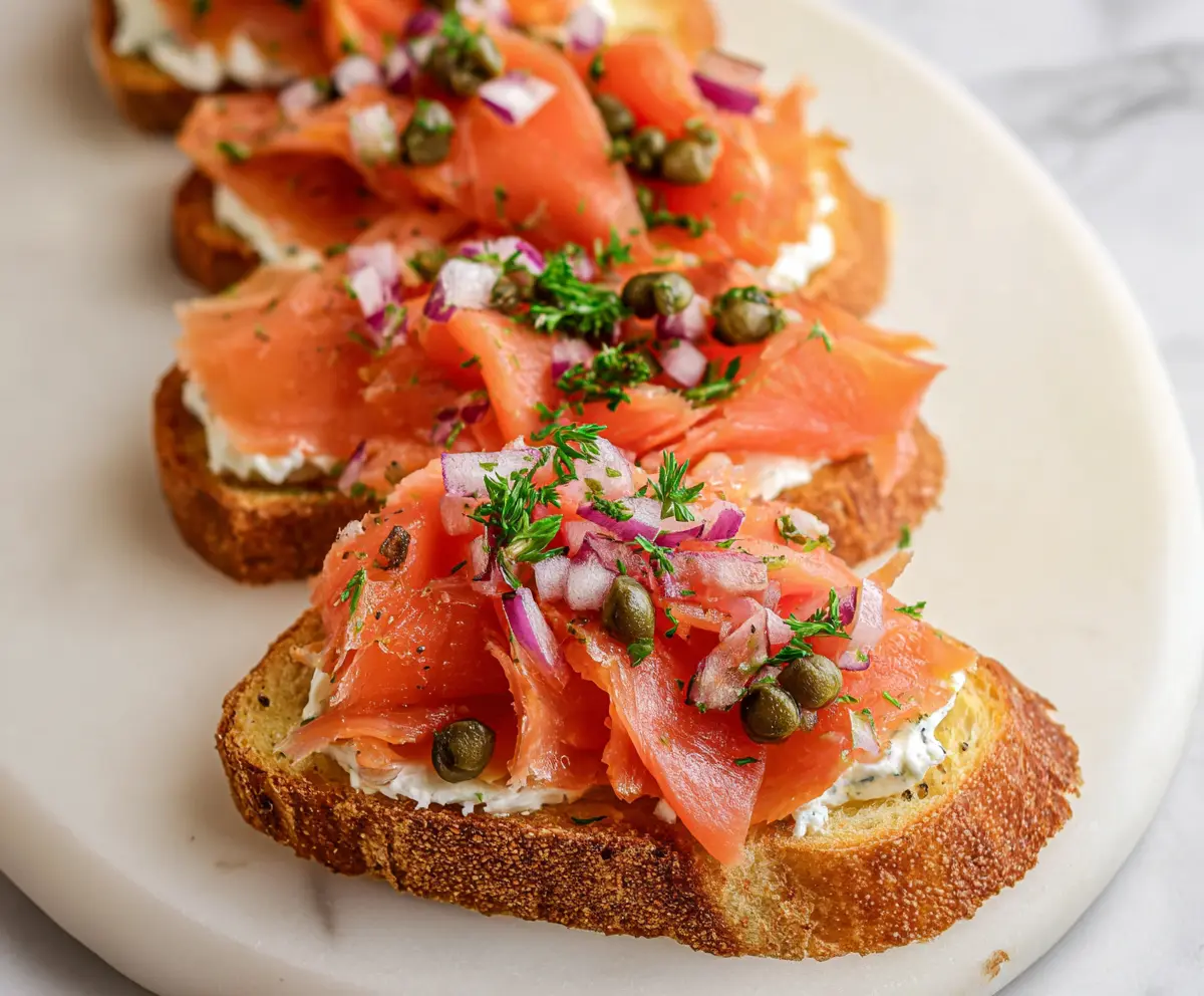 Irresistible Smoked Salmon Bruschetta Recipe